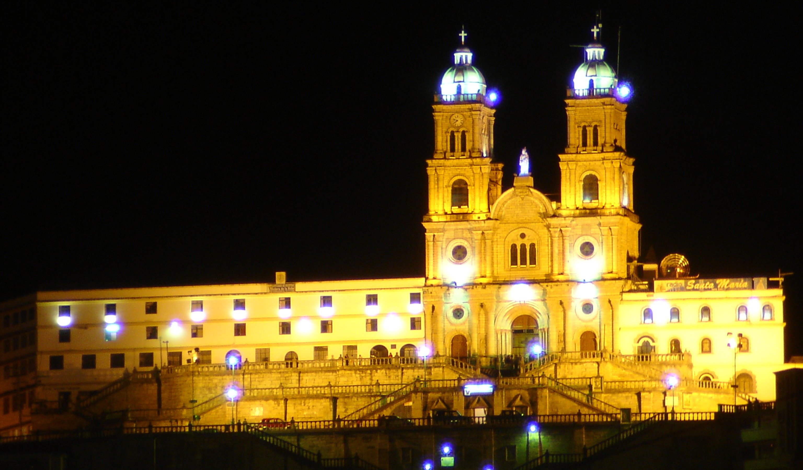 Peregrinación al Santuario Franciscano de Azogues: donde se venera a la Virgen de la Nube [Ecuador]