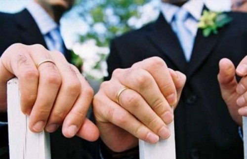 homosexuales pueden casarse en dinamarca