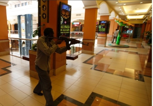 terrorista en shopping de kenia