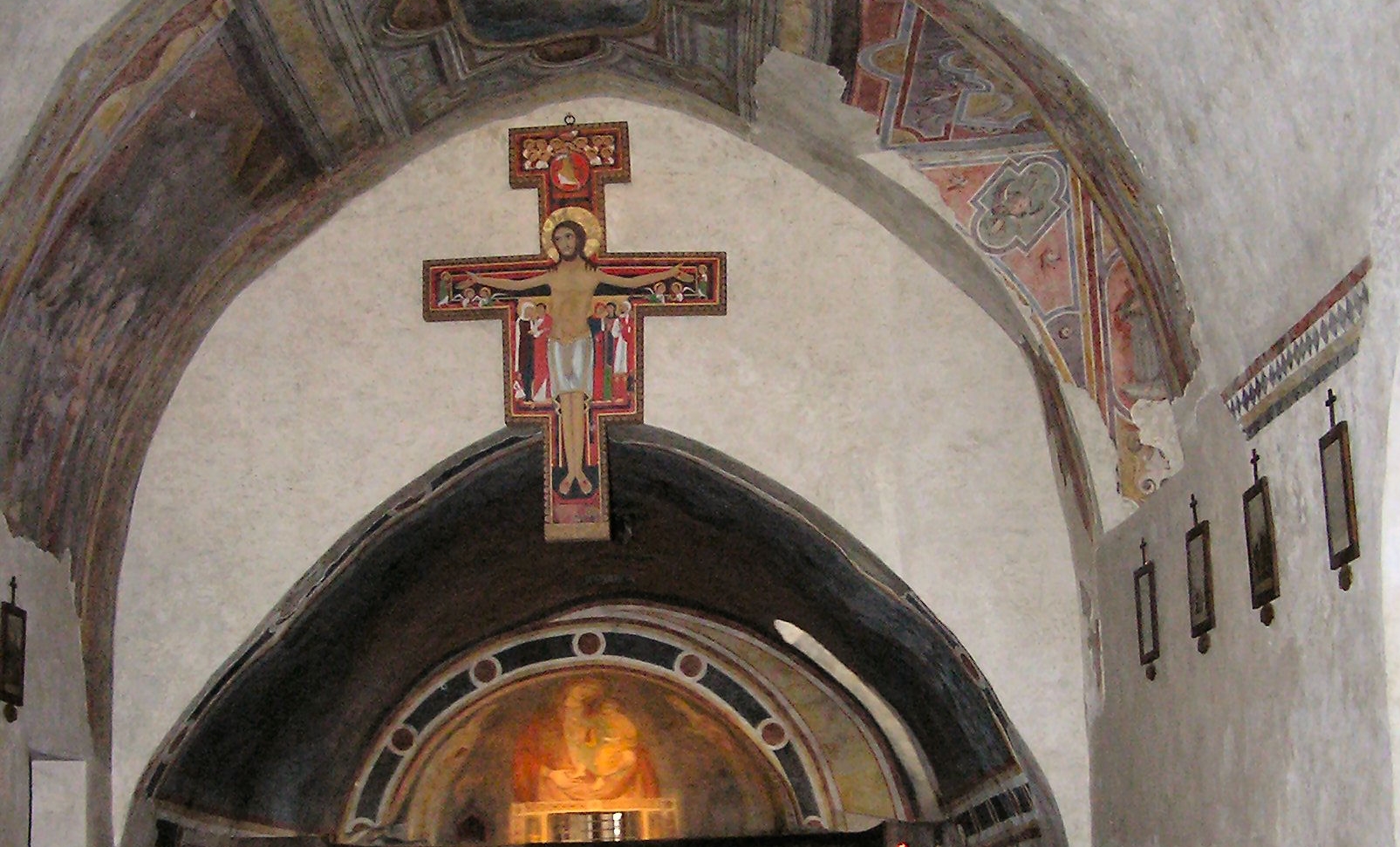 La Cruz de San Damiano que Habló a Francisco de Asís