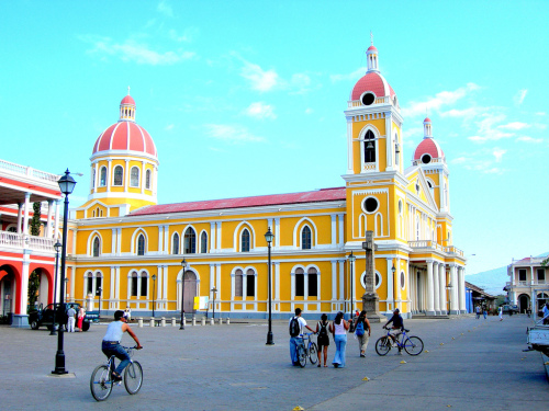 catedral de granada nicaragua