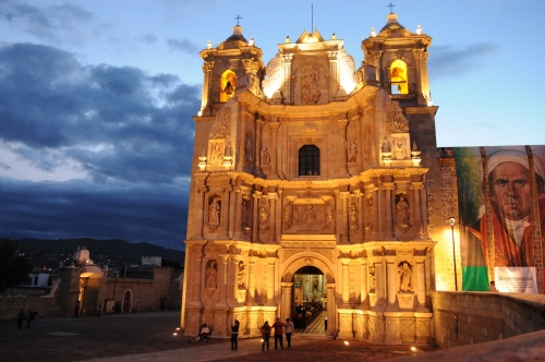Templo_de_Nuestra_Señora_de_la_Soledad_Oaxaca
