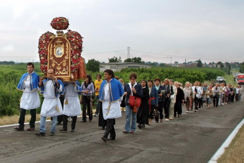 procesion de piumazzo