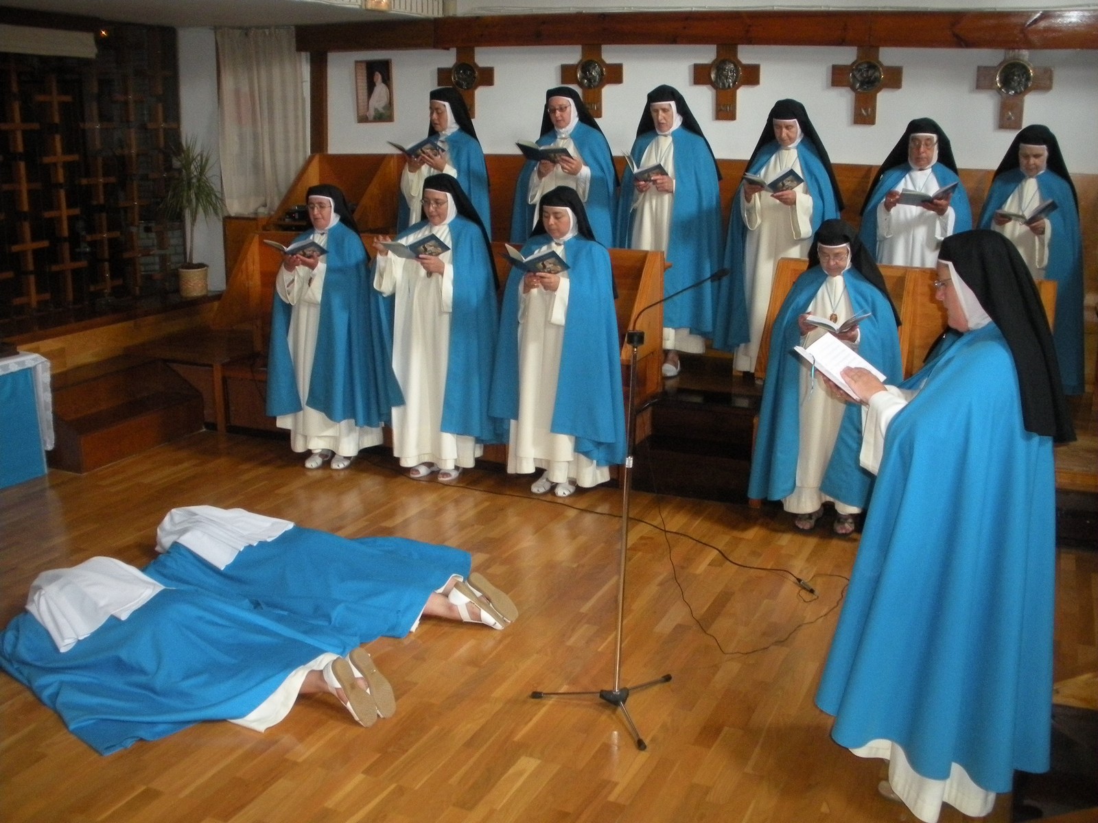 Nuestra Señora del Buen Suceso, Aparición referida a la Pasión de la Iglesia, Ecuador (2 feb)