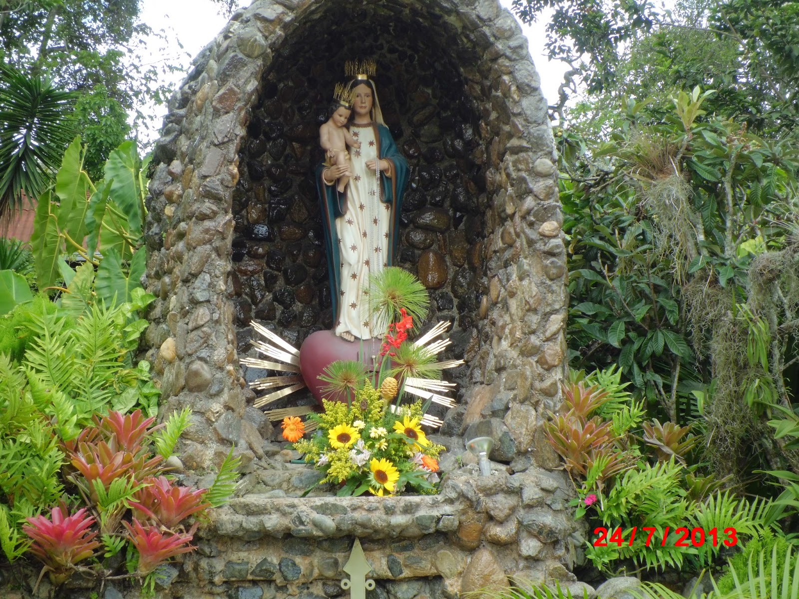Madre de las Almas Consagradas, aparición con escarchas, Venezuela (6 feb)