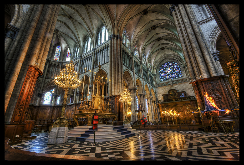 Notre Dame des Miracles, Saint-Omer, una bella Imagen en una bella Catedral , Francia (3 feb)