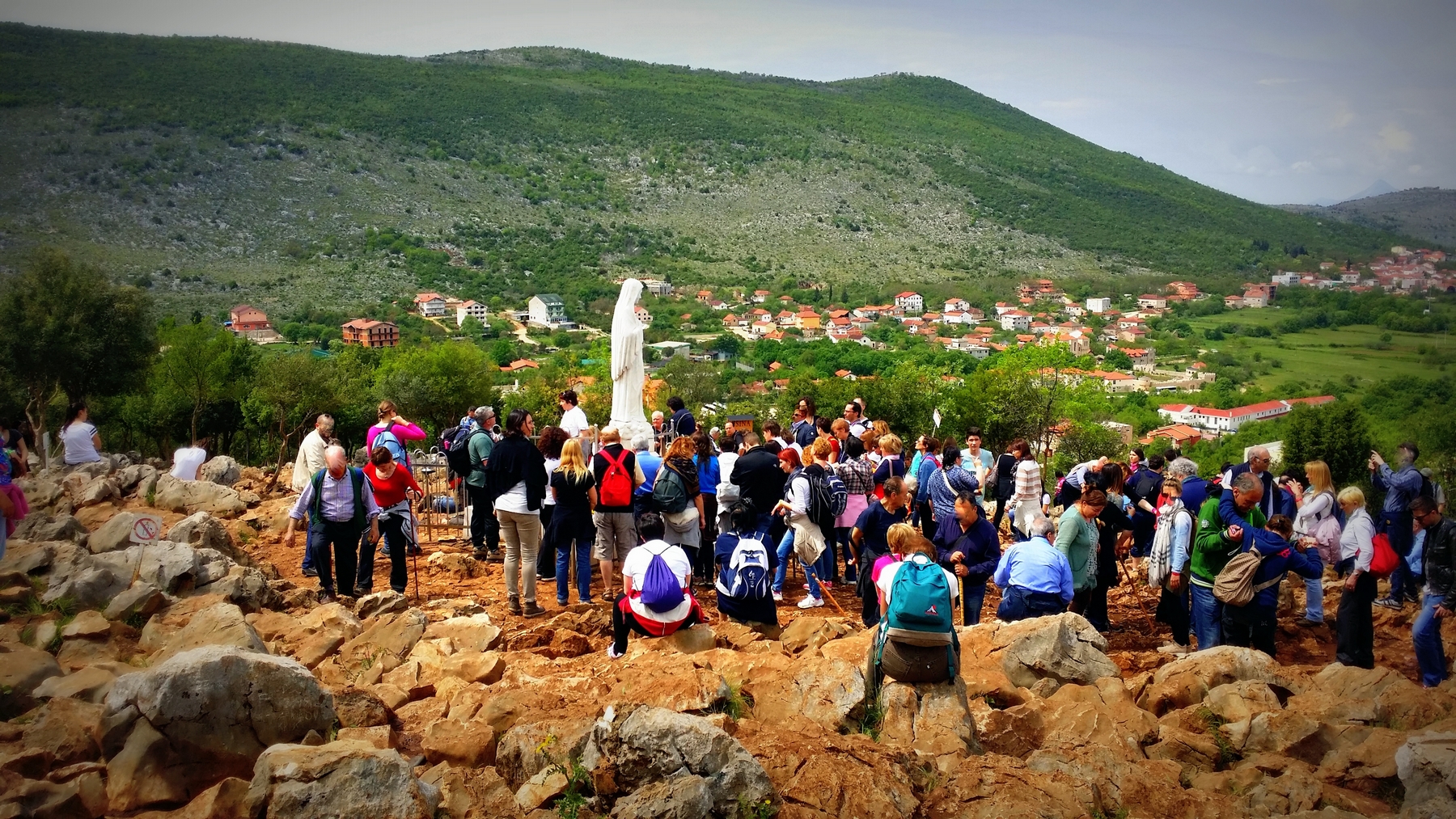 Consagración al Inmaculado Corazón de María [revelada por la Virgen en Medjugorje]