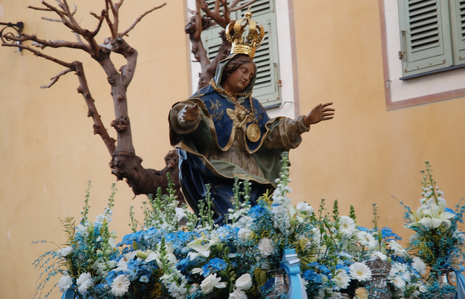 Nuestra Señora de la Misericordia de Ajaccio, la Devoción de Napoleón, Francia (18 mar)