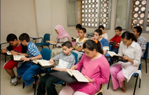 alumnos musulmanes en clase