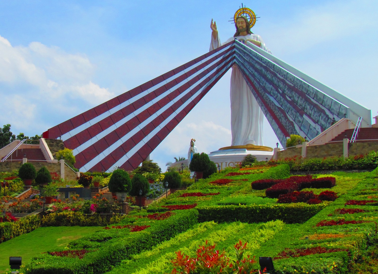 Algunos Santuarios Católicos de la Divina Misericordia en Asia, África y Oceanía