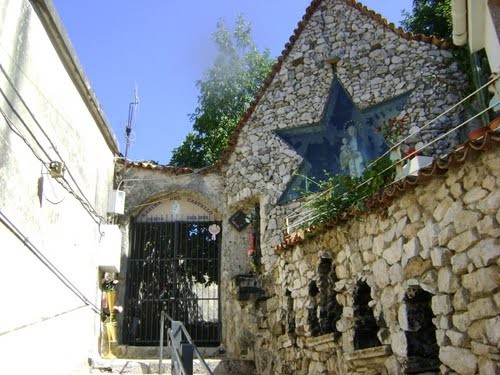 entrada al castillo de oliveto citra