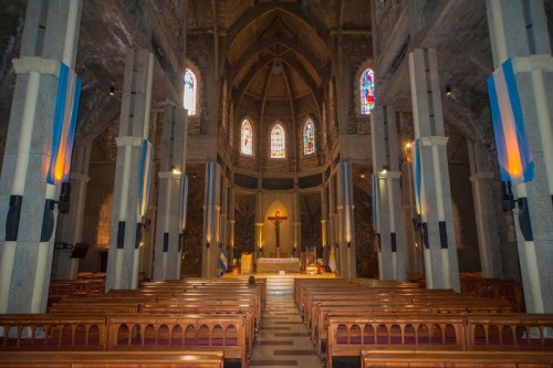 interior-de-catedral-de-bariloche