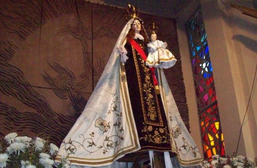 Virgen_del_Carmen_desde_el_altar