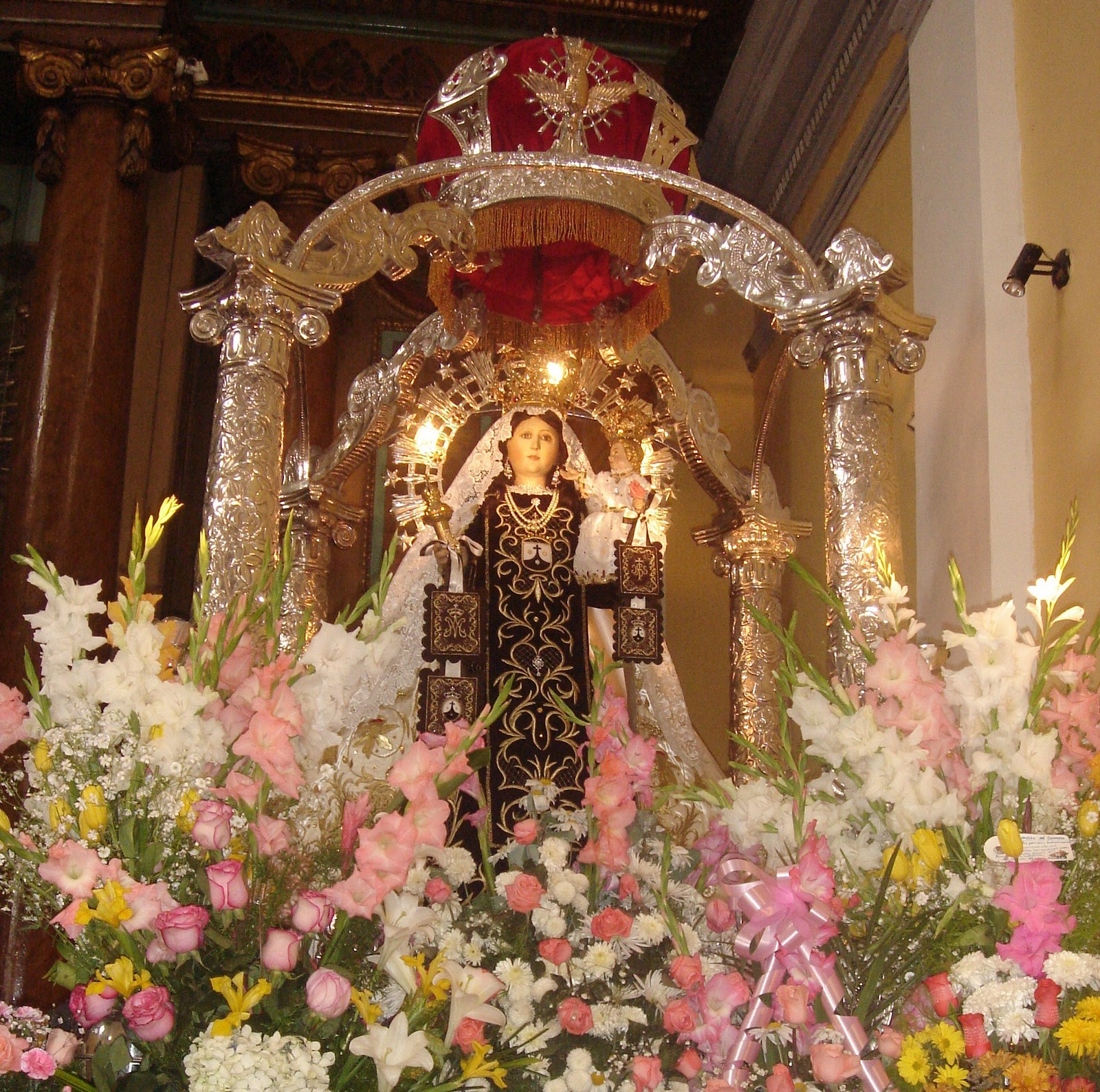 Virgen del Carmen de la Legua, Testigo de la Historia Peruana, Perú (16 jul, 2º dgo oct)