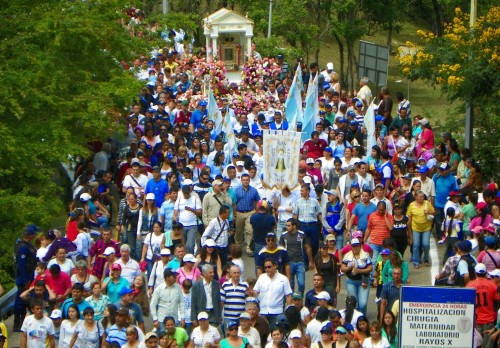 procesion tariba