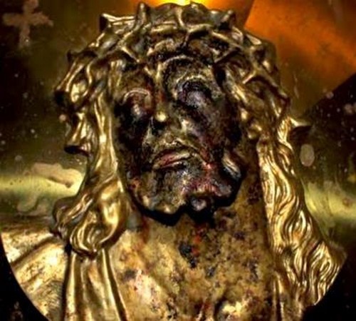 rostro de jesus con lagrimas de sangre gampilieri