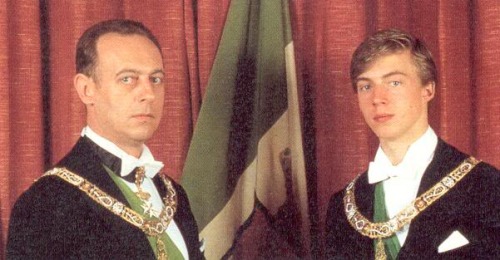 Amadeo de Saboya y su hijo Aimón de Saboya en el 1982