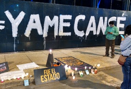Decenas-personas-manifestaron-PGR-Ayotzinapa
