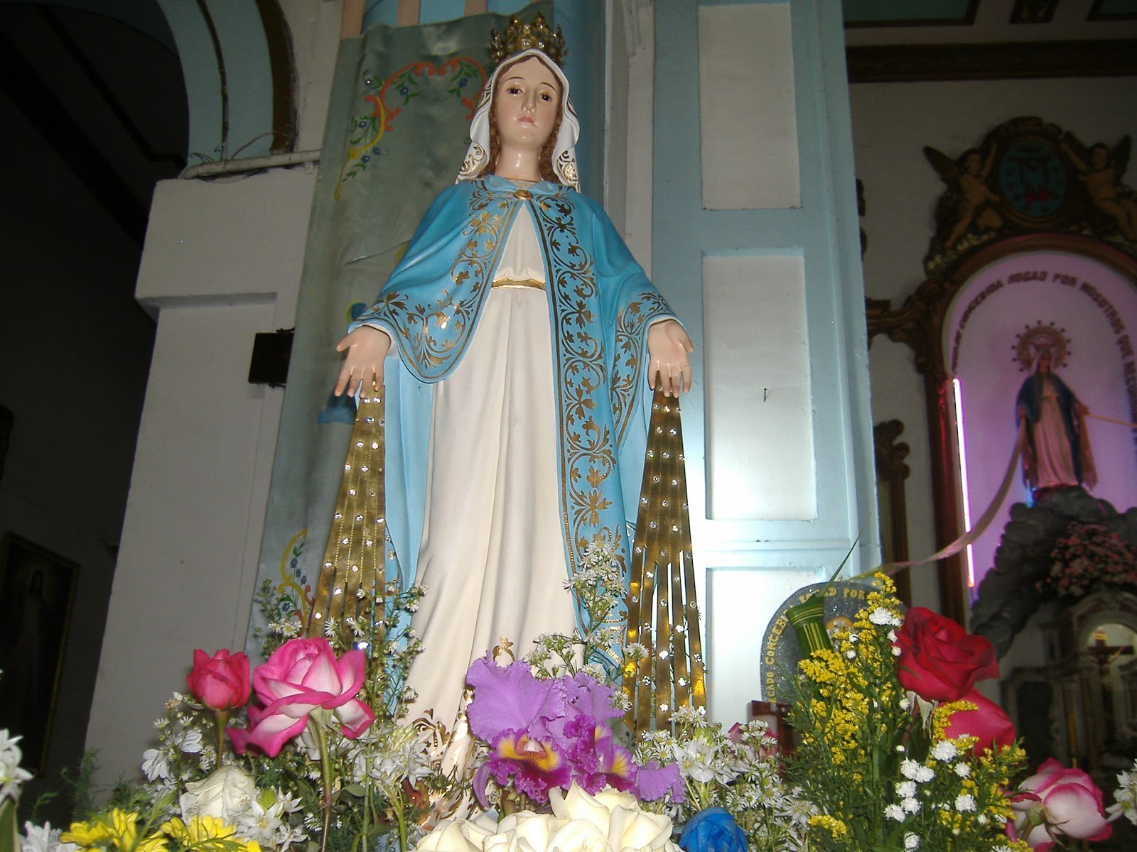 Por qué la Medalla Milagrosa es “la Madre” de las Apariciones Modernas de María