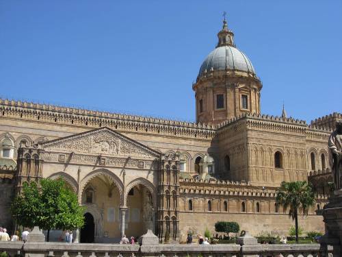 Palermo-cathedral-front