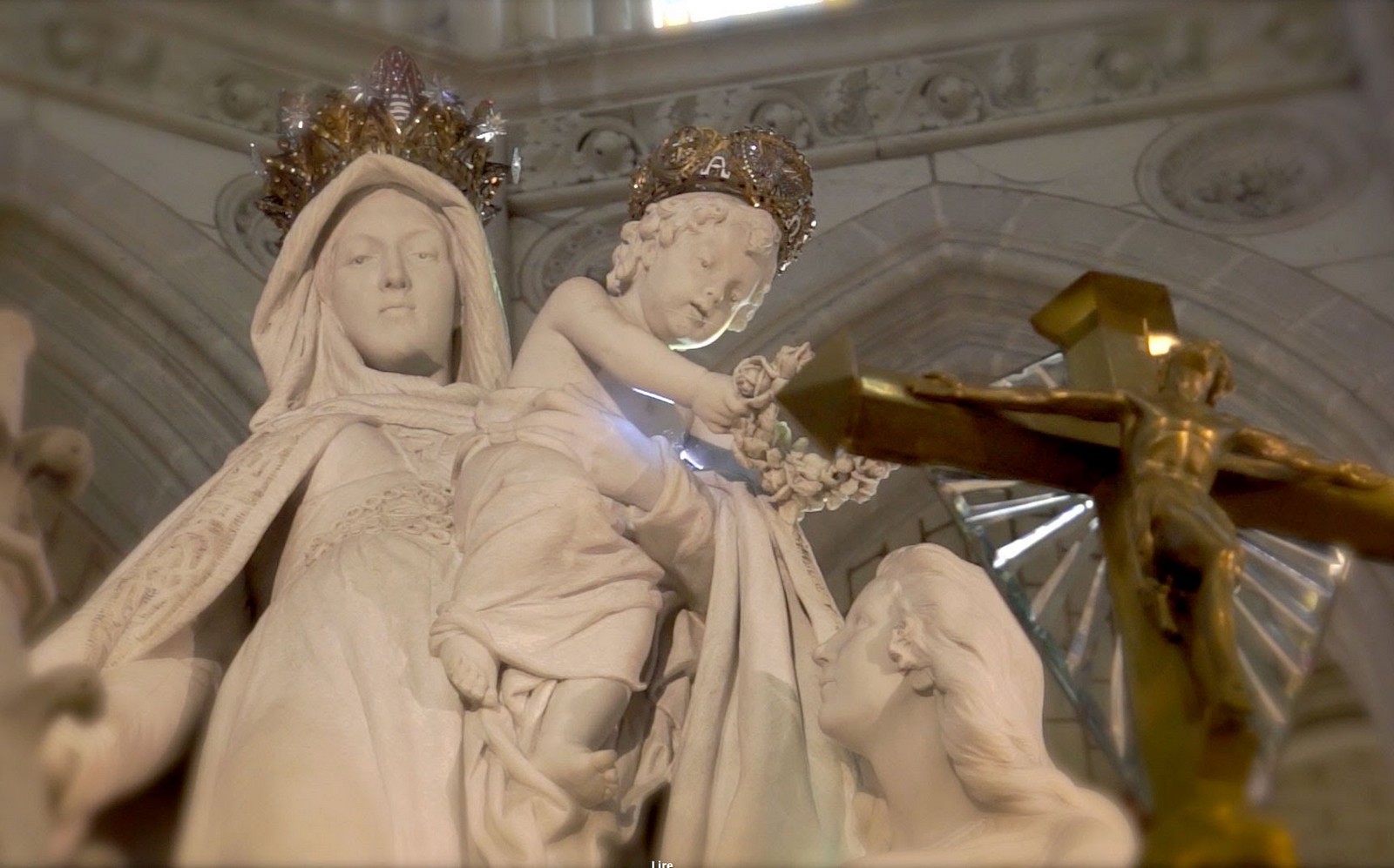 Nuestra Señora de Montligeon, la Liberadora del Purgatorio, Francia (2 nov)