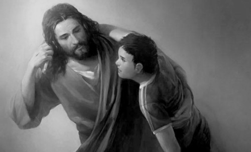 jesus lleva a un joven por el hombro 2