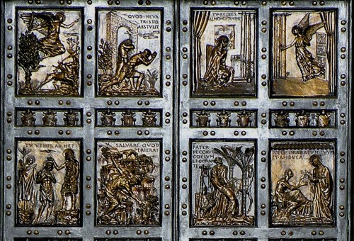 primeros 8 paneles de la puerta santa