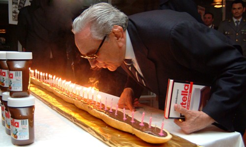 Michele Ferrero blows out candles on 40th anniversary of his famous Nutella chocolate spread