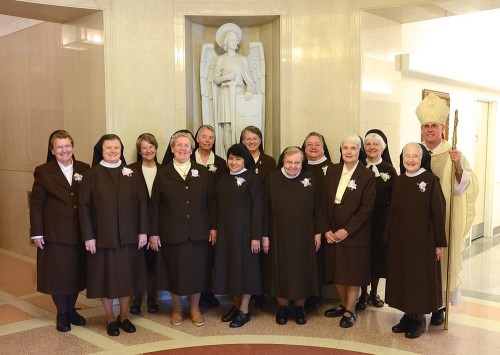 hermanas franciscanas de adoracion perpetua