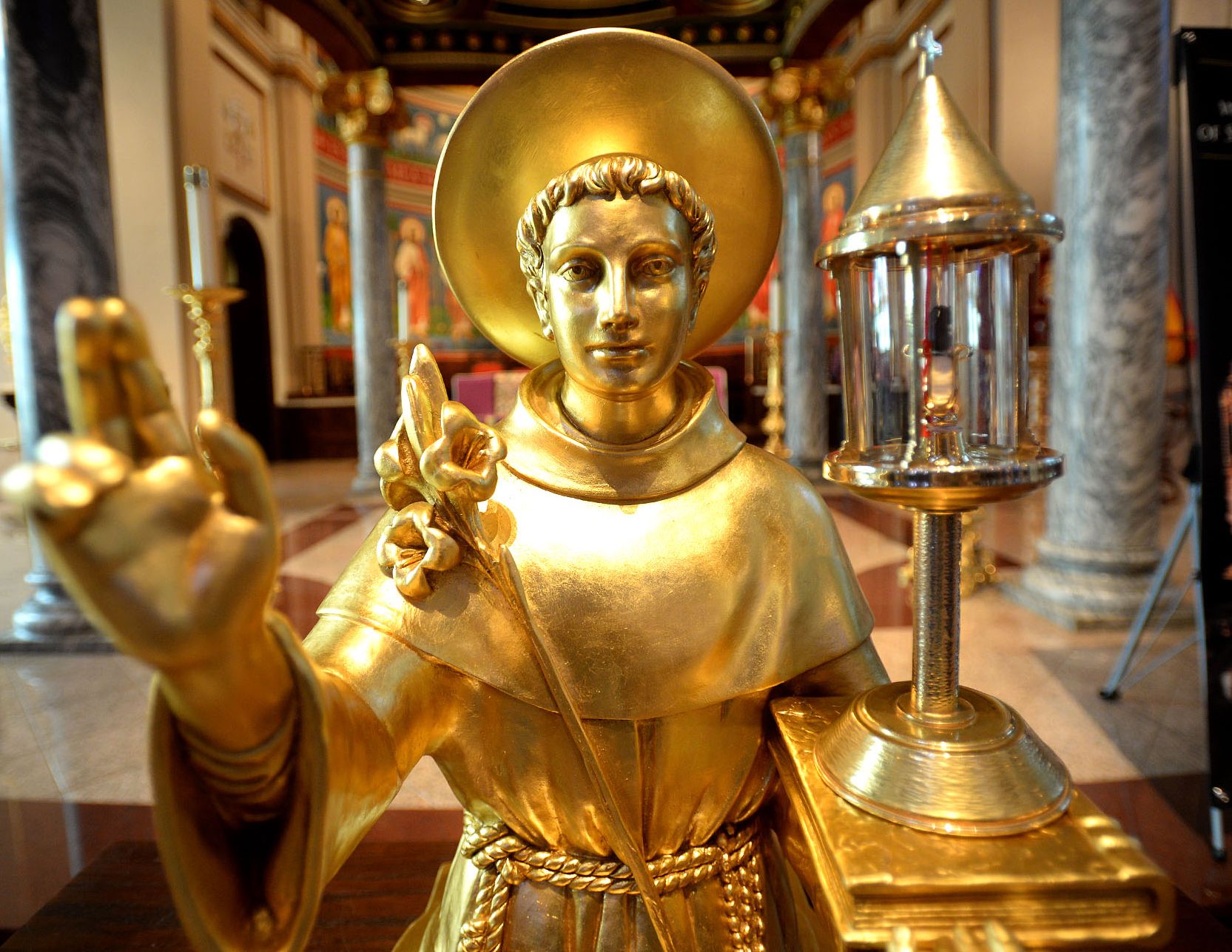 Los Impresionantes Milagros de San Antonio de Padua