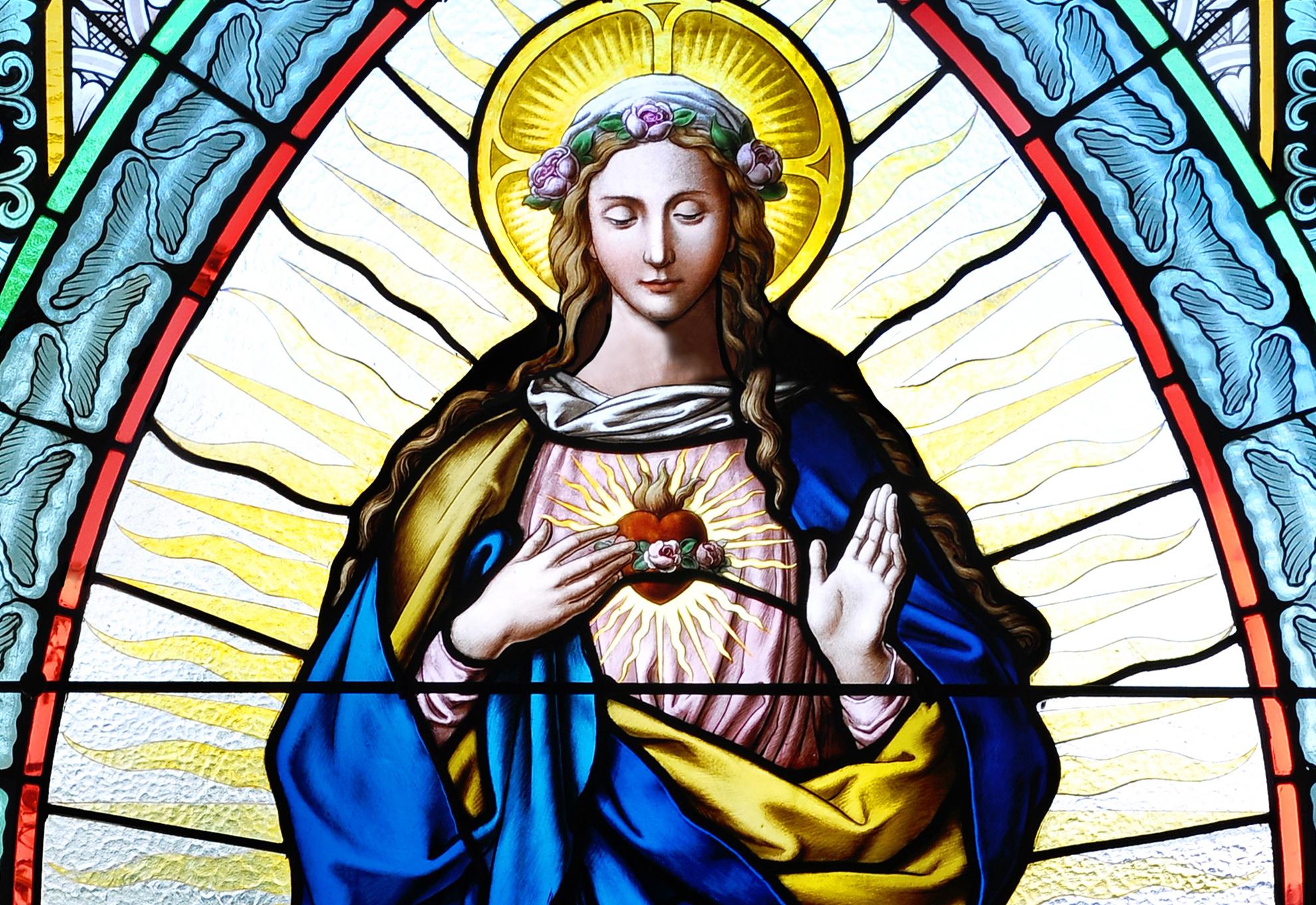 Por qué Jesús quiere Instaurar en el Mundo la Devoción al Corazón Inmaculado de María