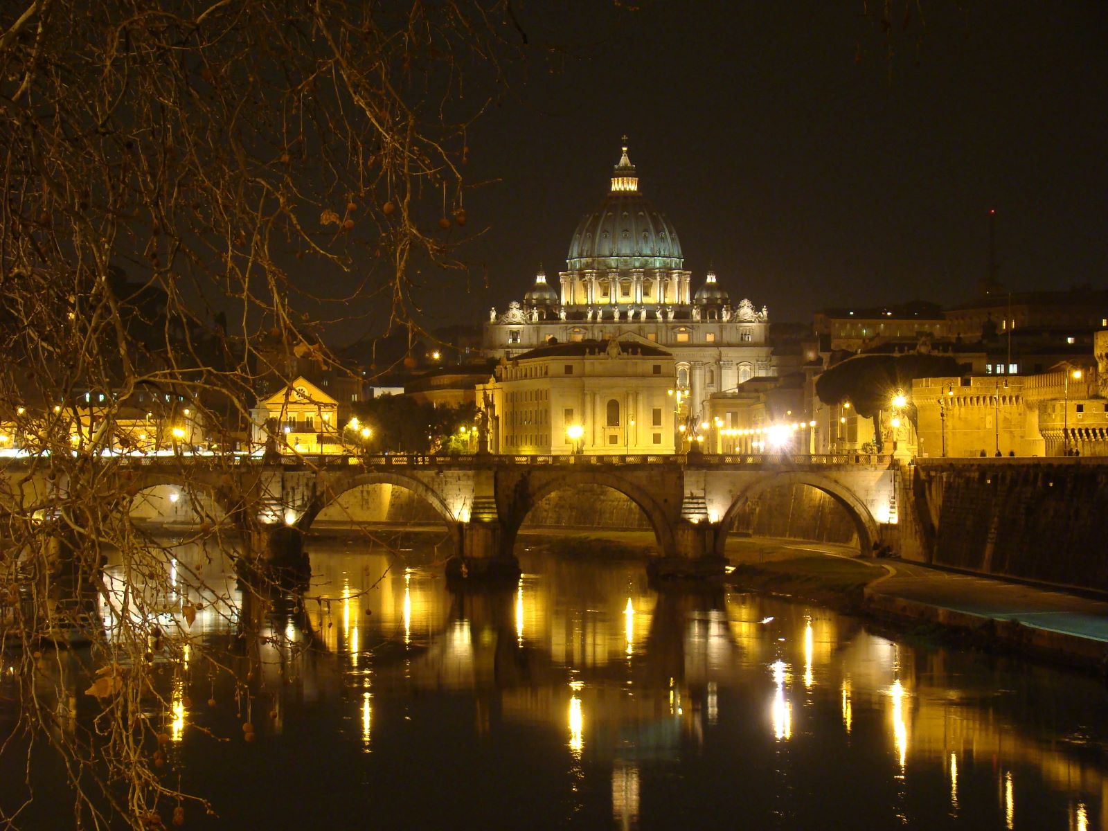 ¡El Secreto que guarda el Vaticano! El Anticristo está Oculto dentro de la Iglesia